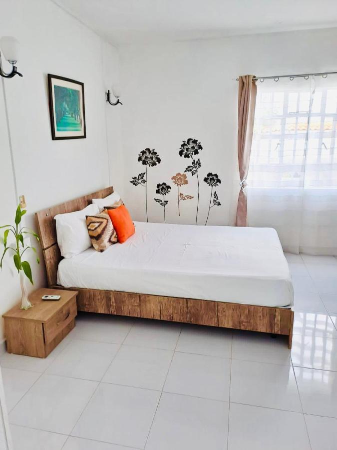 Hotel Lavender à Le Morne Extérieur photo